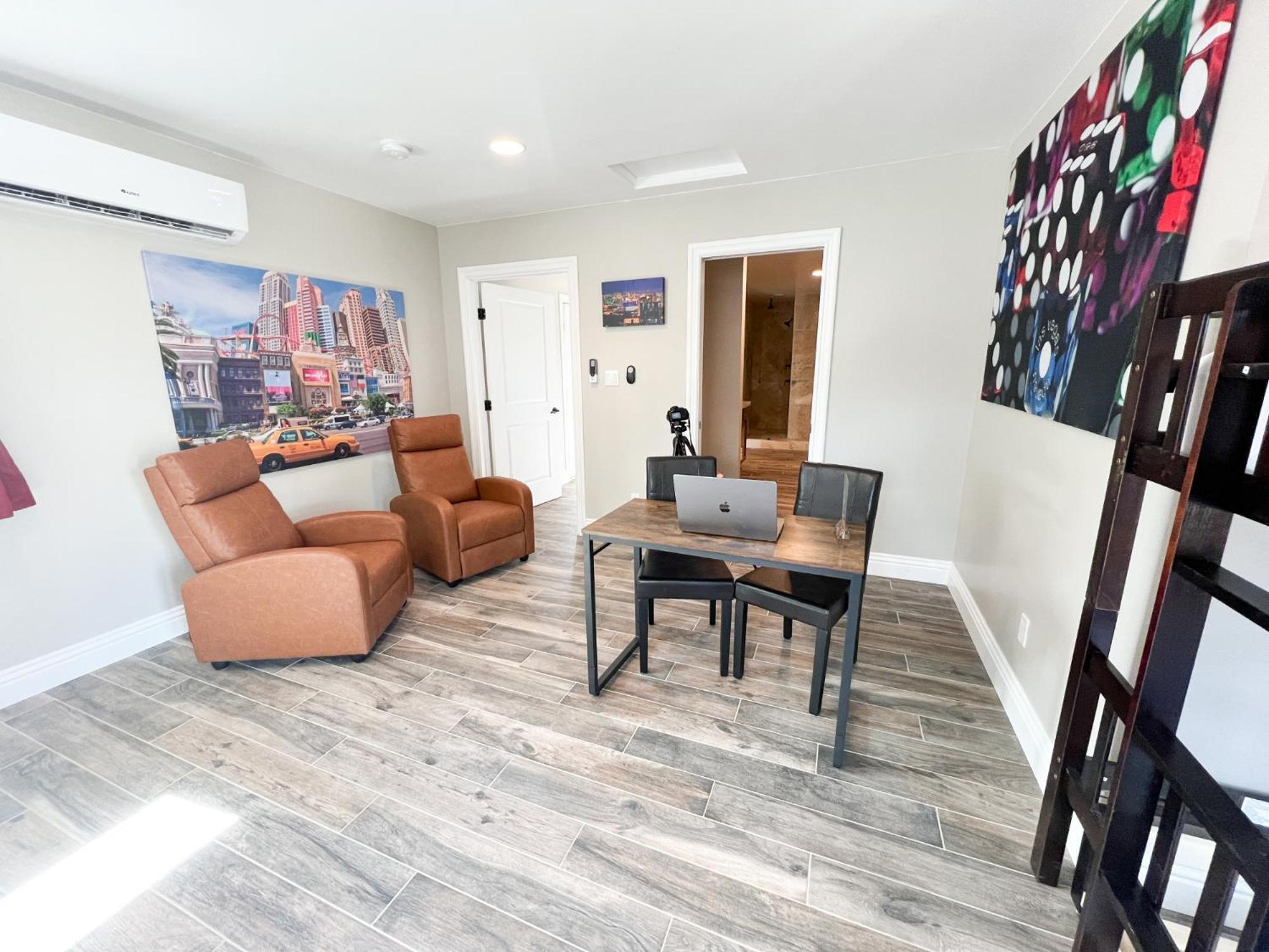 Lux Private Home - Pool, Billiards, 8 Smart Tvs, Board Games, Cotton Bedding - The Stone Sanctuary At Mccullough Hills Trailhead Las Vegas Dış mekan fotoğraf