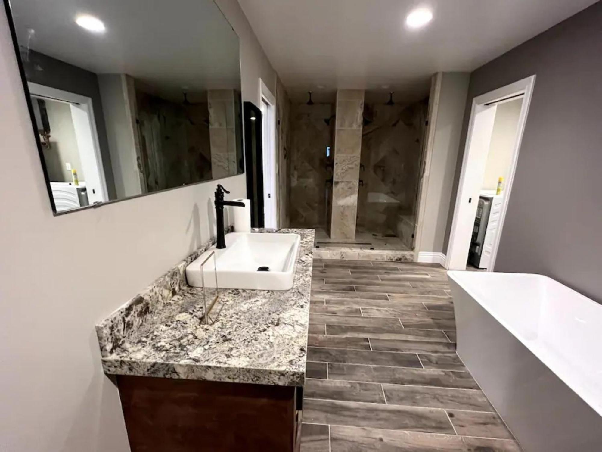 Lux Private Home - Pool, Billiards, 8 Smart Tvs, Board Games, Cotton Bedding - The Stone Sanctuary At Mccullough Hills Trailhead Las Vegas Dış mekan fotoğraf